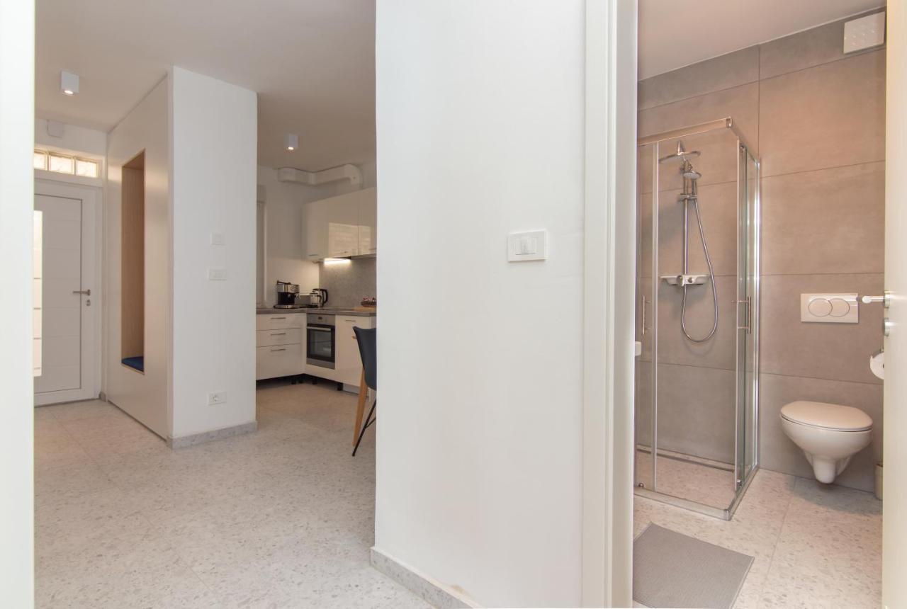 The Rose Garden Apartments Portoroz Exterior photo